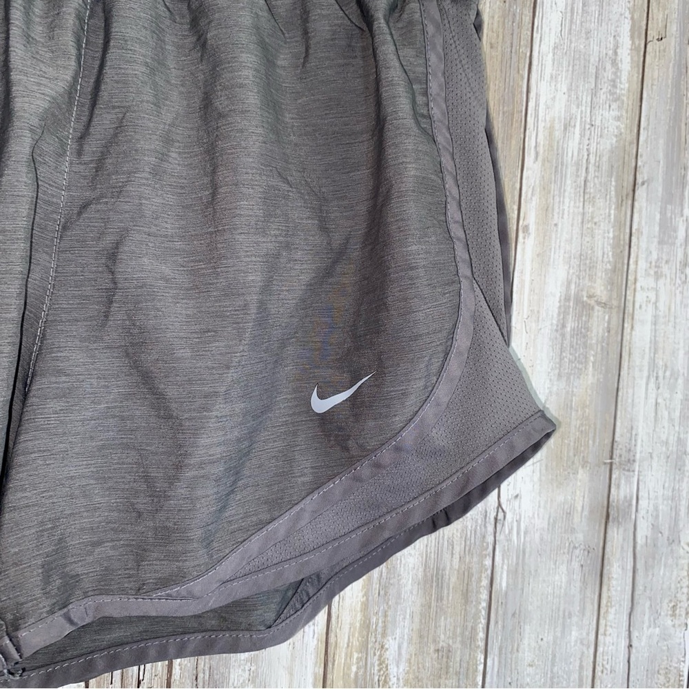 Nike Gunsmoke Heather Tempo Running Shorts - Picture 3 of 7